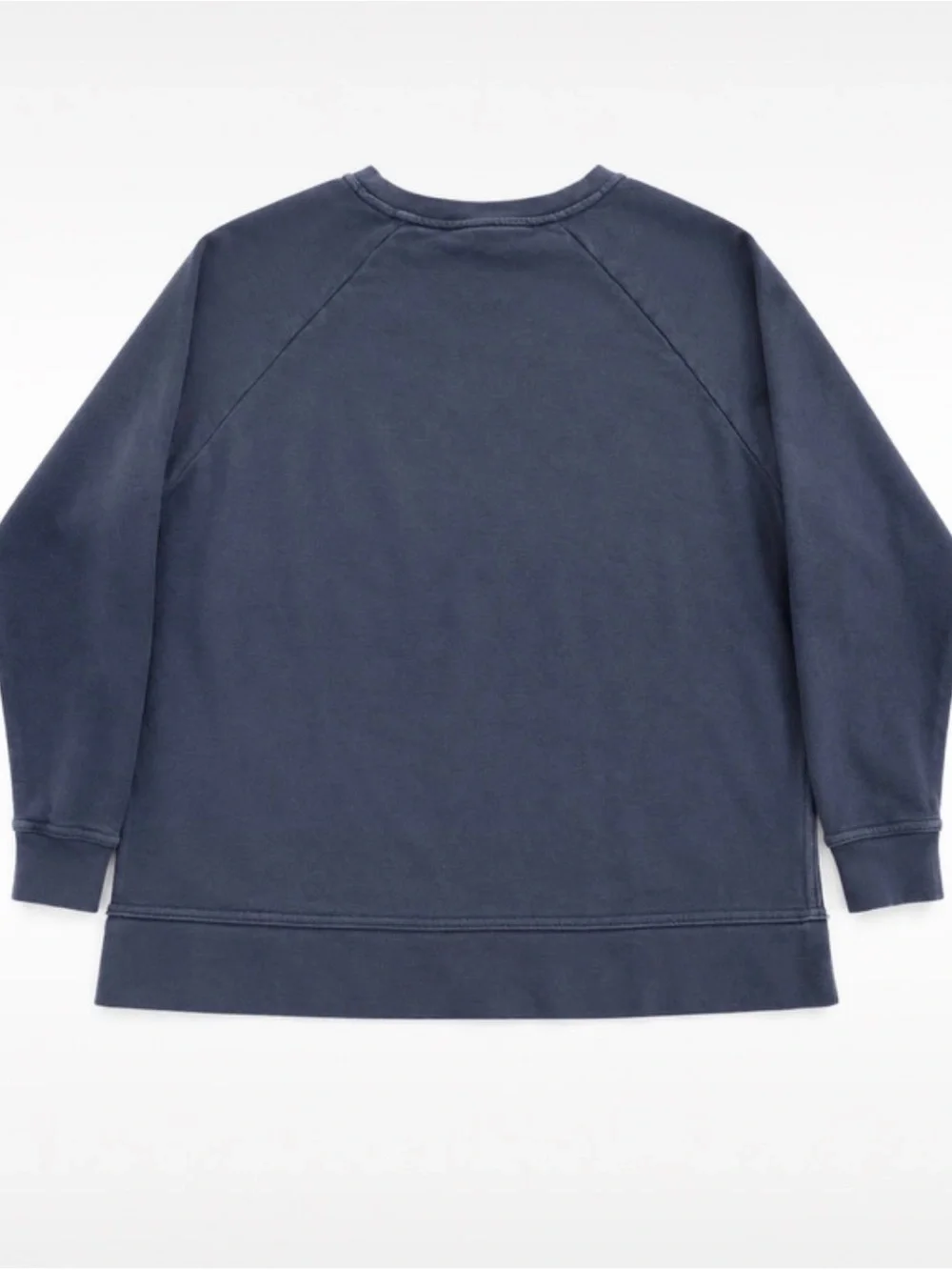 Nike women's Dark Blue Crewneck Sweatshirt